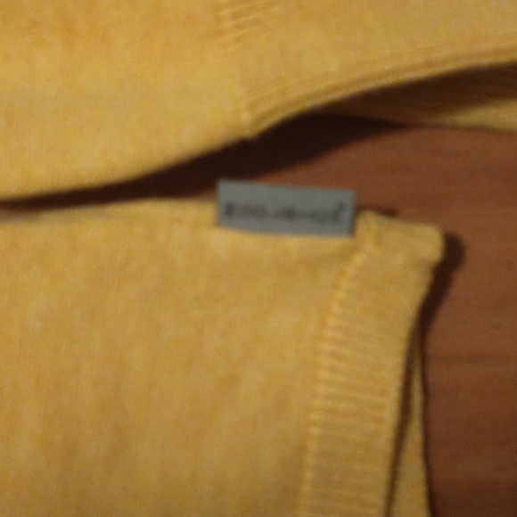 Woolrich woman's size XS long sleeve knit pullover sweaters w logo, pleats NWOT - Picture 6 of 16